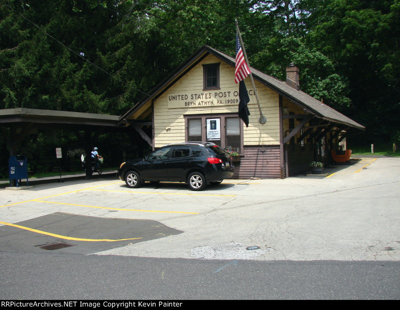 Ex-RDG Station